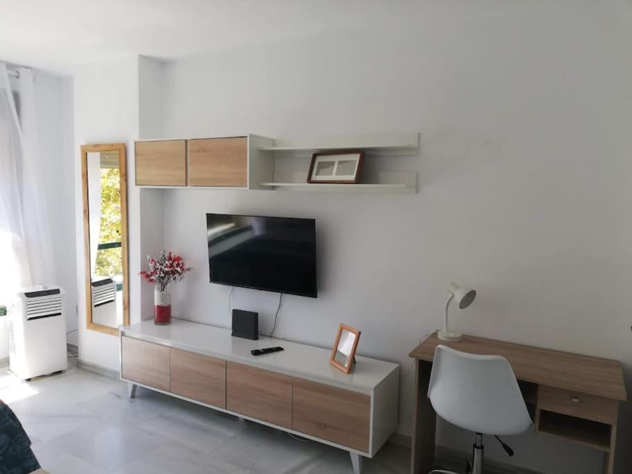 Estudio Cosmopolita Marbellac Extérieur photo